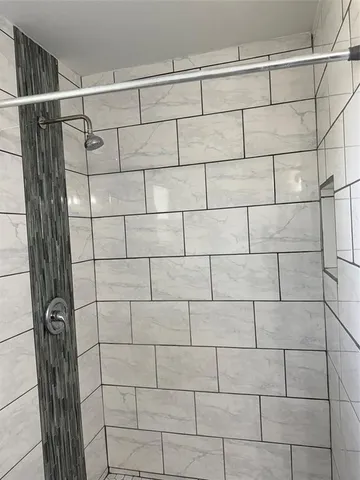 $1,395 | 2609 West Walker Street, Denison, TX 75020