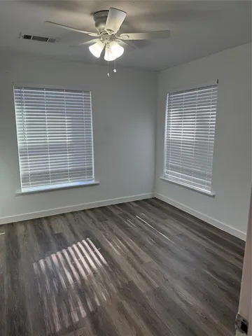 $1,395 | 2609 West Walker Street, Denison, TX 75020