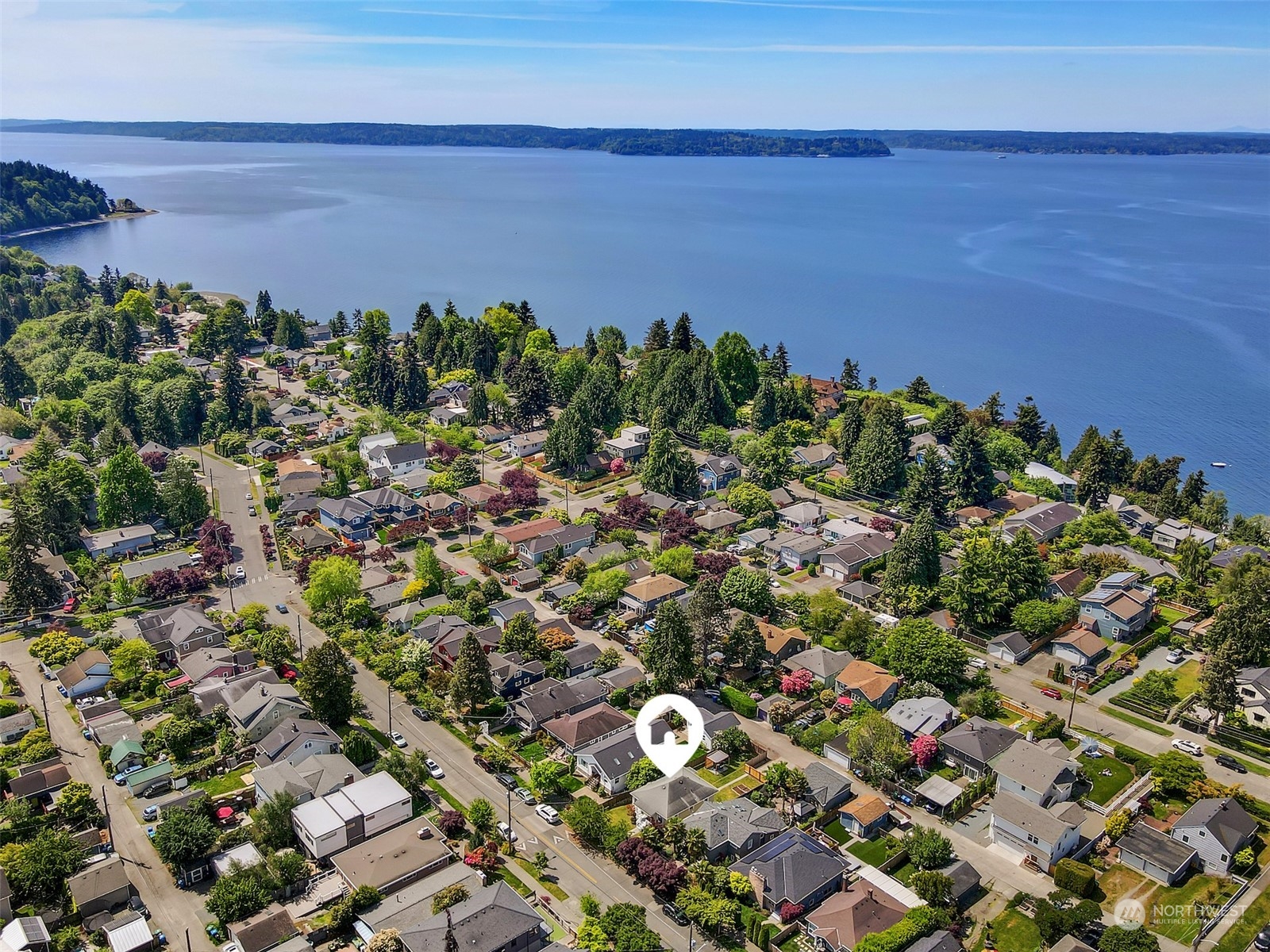 6021 48th Avenue Southwest Seattle, WA 98136 - Photo 32 of 35 an aerial view of a houses with a yard