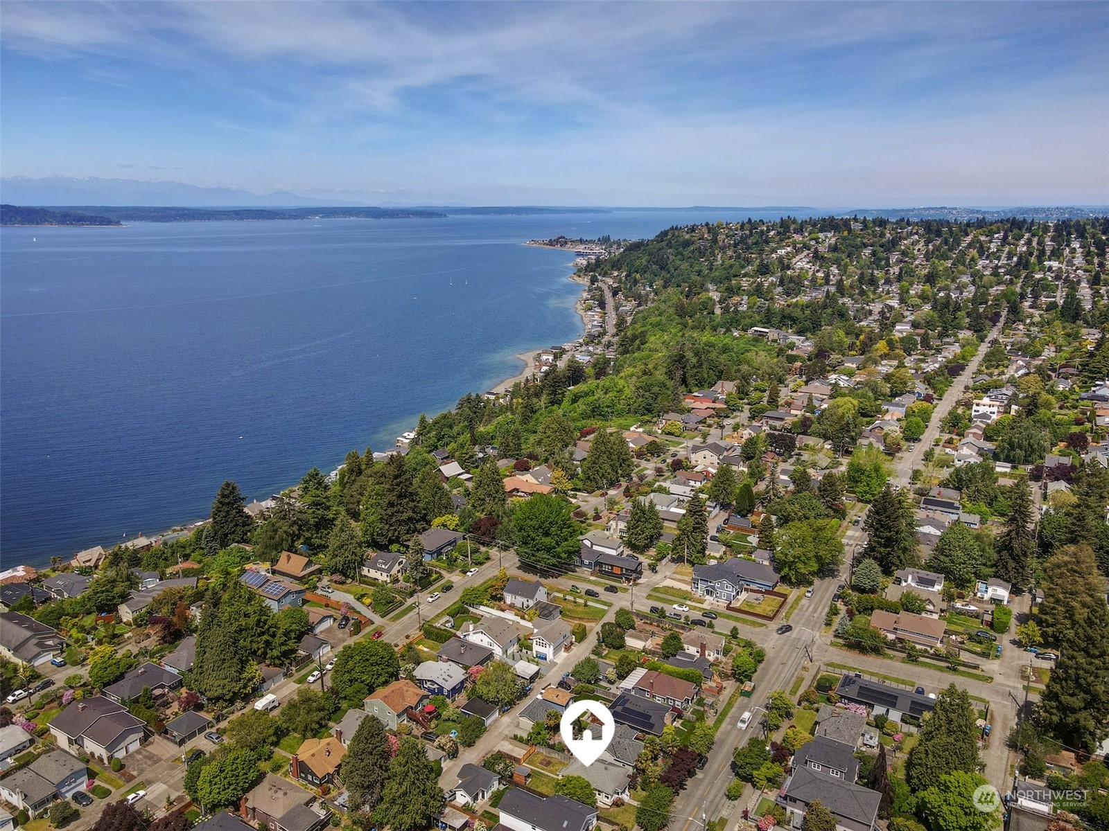 6021 48th Avenue Southwest Seattle, WA 98136 - Photo 33 of 35 a view of a lake