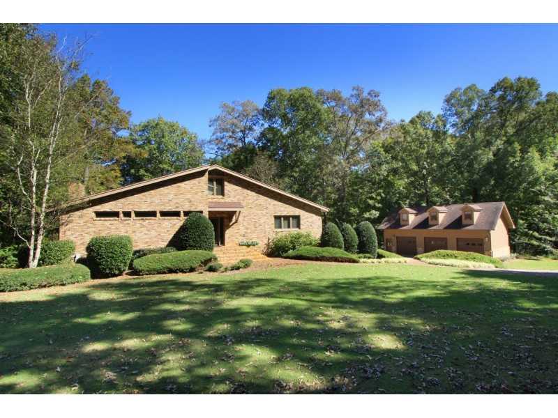 6560 Julian Road Gainesville, GA 30506 - Photo 1 of 1 Exterior Front.