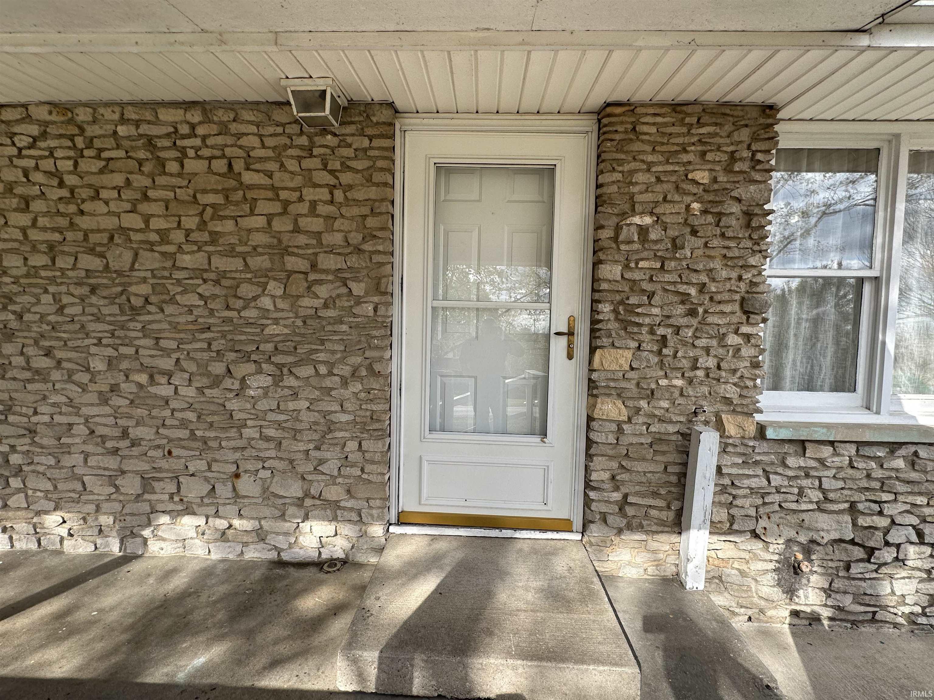 2540 Mt Pleasant Road Bedford, IN 47421 - Photo 7 of 36