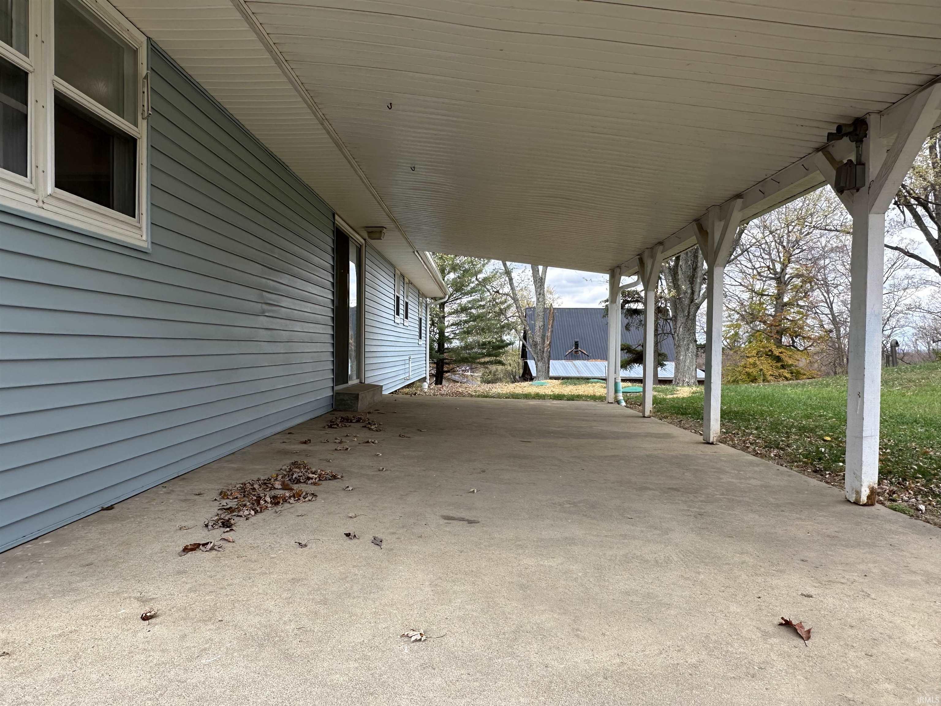 2540 Mt Pleasant Road Bedford, IN 47421 - Photo 10 of 36