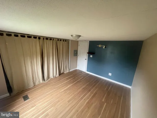 $129,900 | 14 Red Cliff Village Lane, Upper Black Eddy, PA 18972