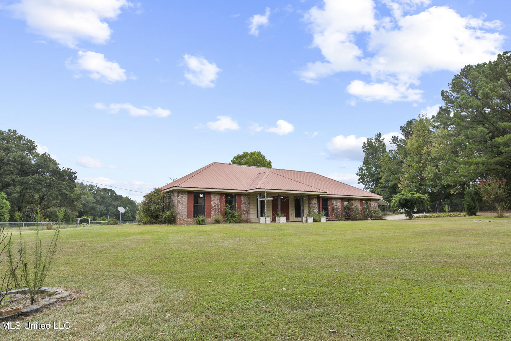 1490 Stubbs Road Terry, MS 39170 - Photo 3 of 50 1490 Stubbs Rd-3