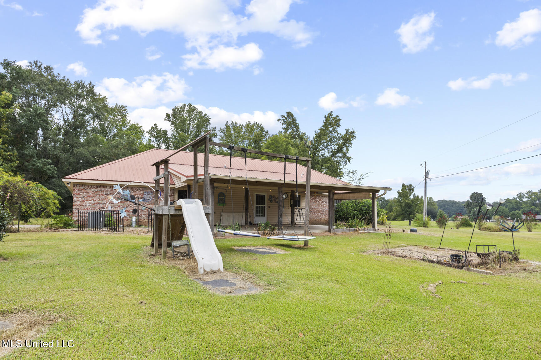 1490 Stubbs Road Terry, MS 39170 - Photo 5 of 50 1490 Stubbs Rd-5