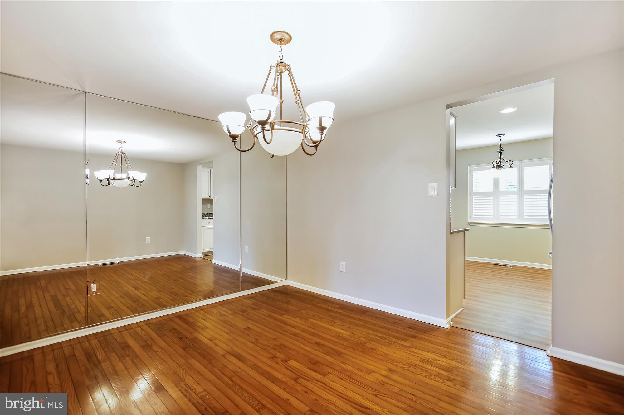 11042 Saffold Way Reston, VA 20190 - Photo 23 of 50 Dining Room