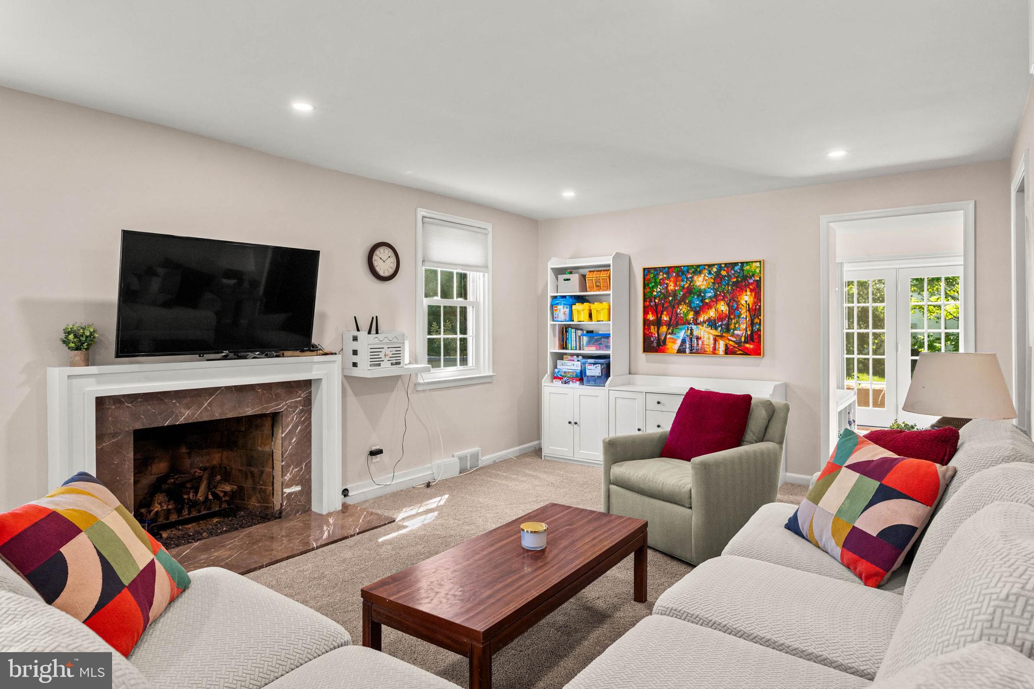 1518 James Road Wynnewood, PA 19096 - Photo 3 of 33 Living Room