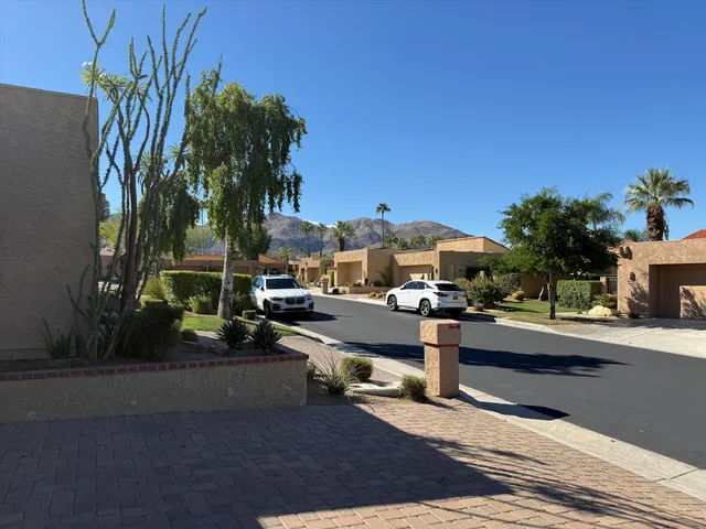$699,900 | 48649 Wolfberry Court, Palm Desert, CA 92260