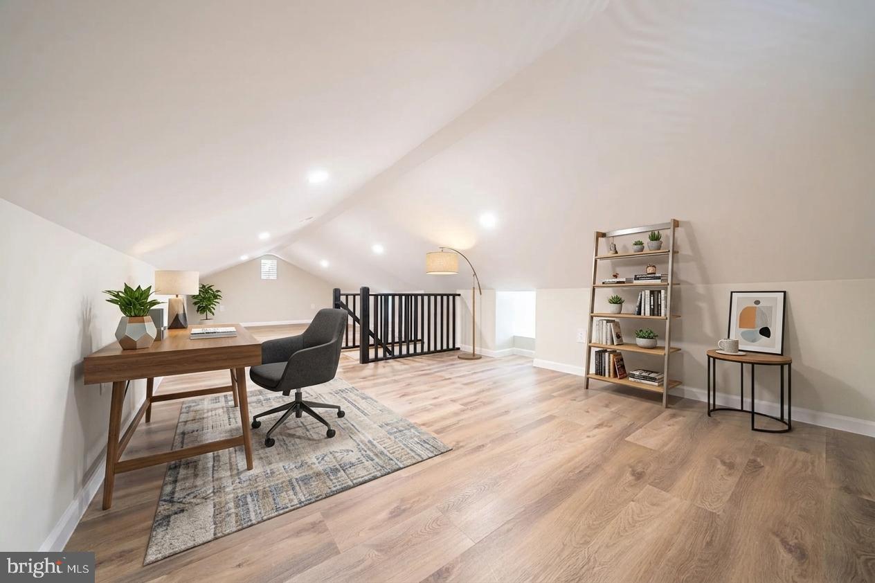 104 Atwood Road Flourtown, PA 19031 - Photo 17 of 34 attic virtual staging