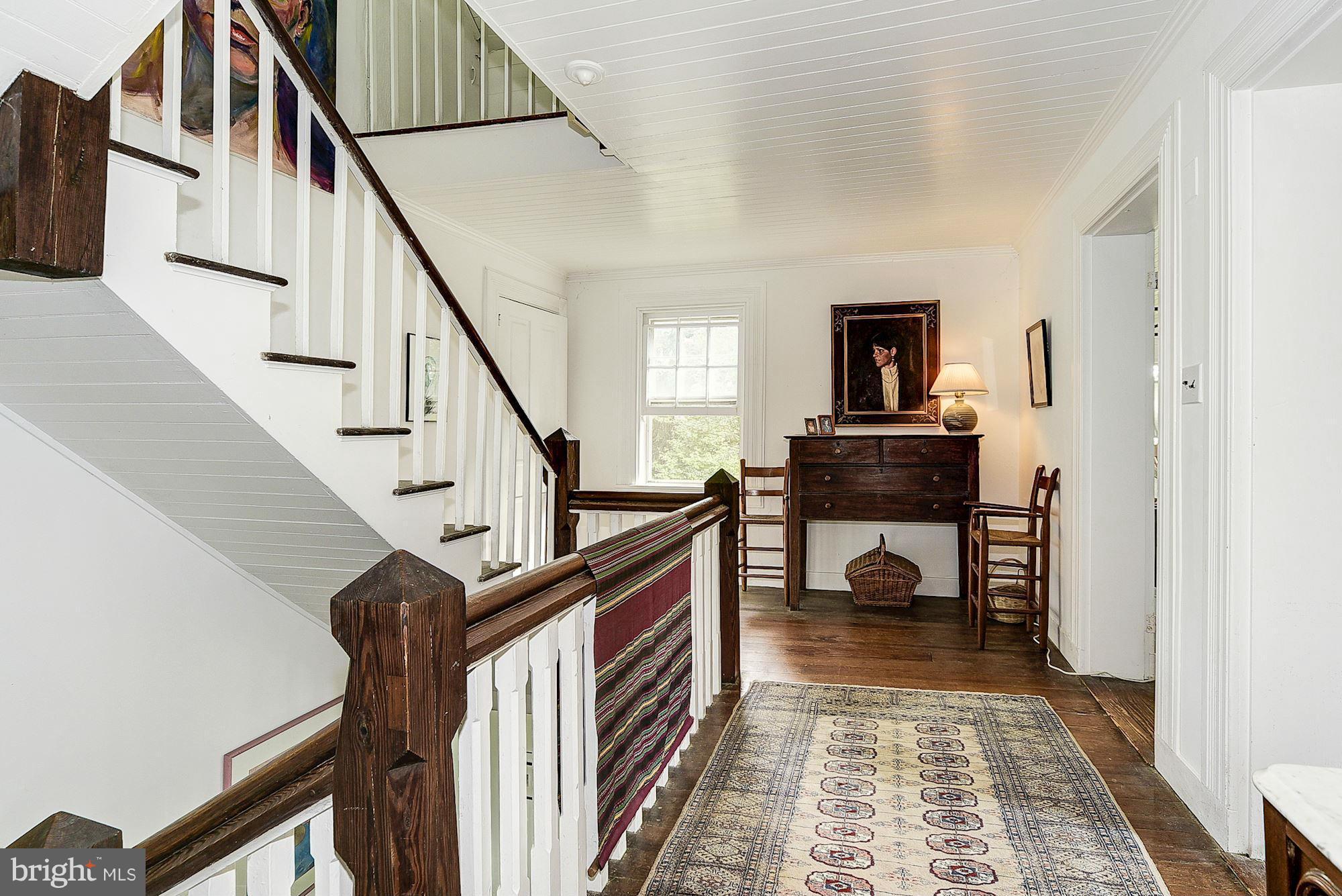 902 Cumberstone Road Harwood, MD 20776 - Photo 11 of 29 Second Level Landing