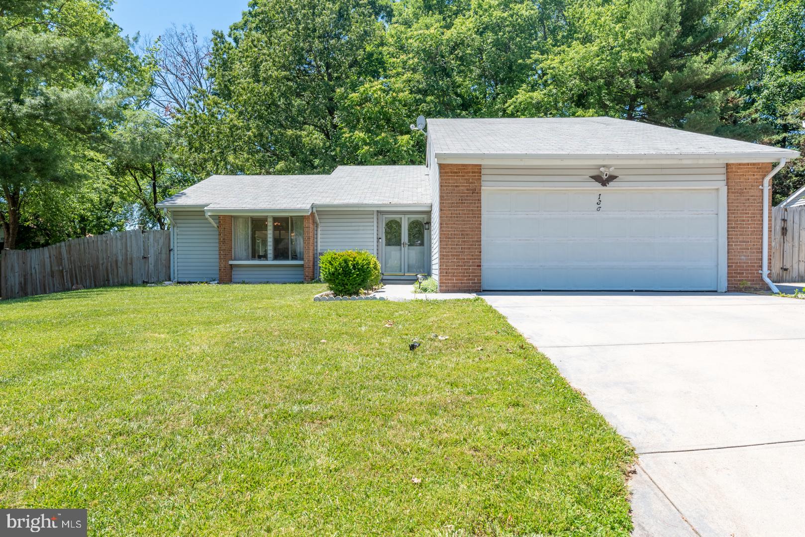 136 Avondale Drive Sterling, VA 20164 - Photo 2 of 30