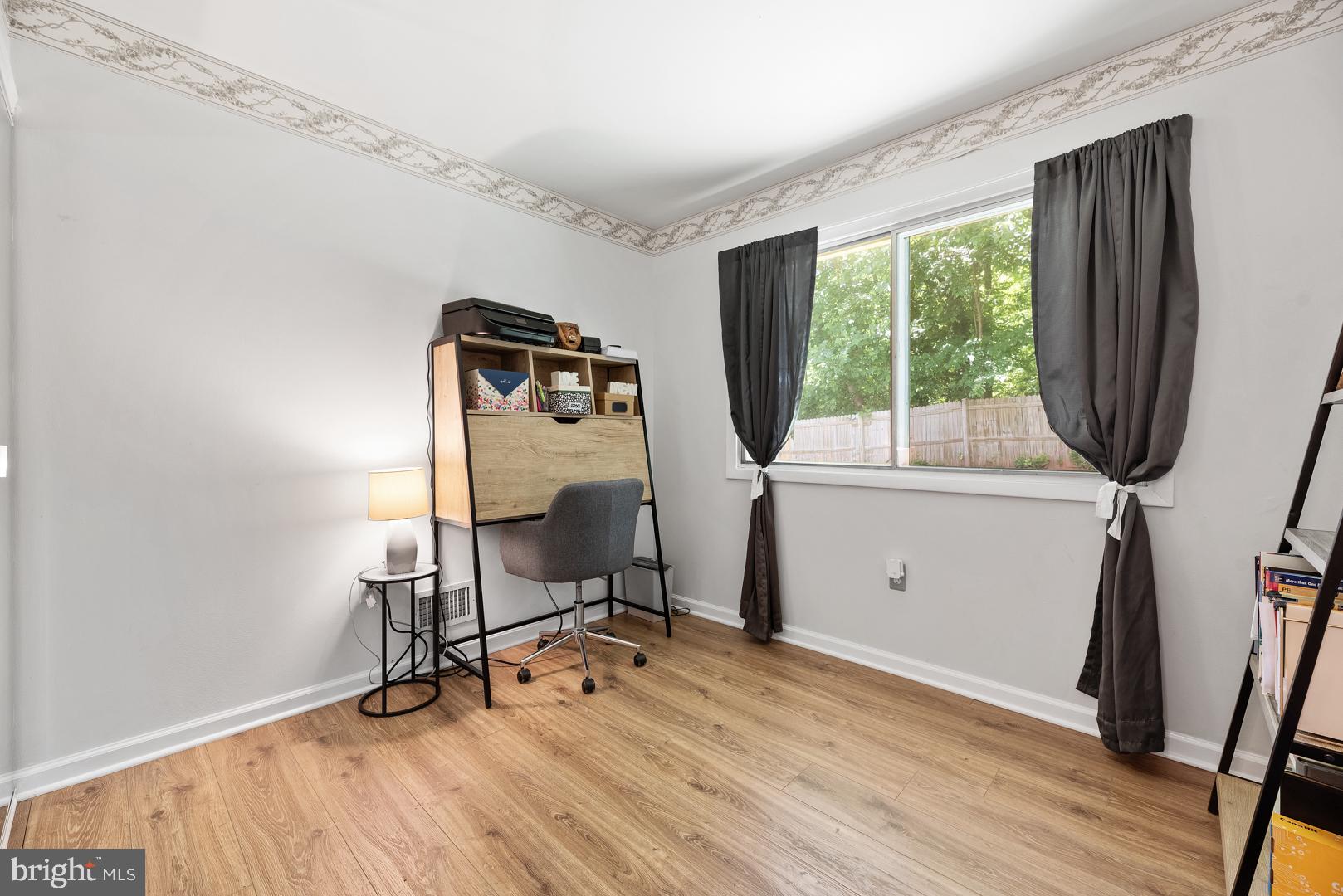 136 Avondale Drive Sterling, VA 20164 - Photo 19 of 30 Guest Bedroom / Office