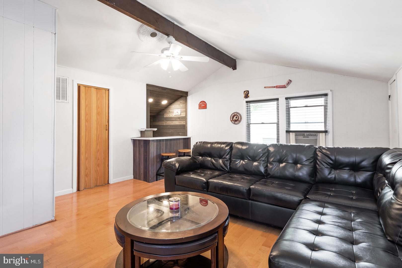 136 Avondale Drive Sterling, VA 20164 - Photo 22 of 30 Loft