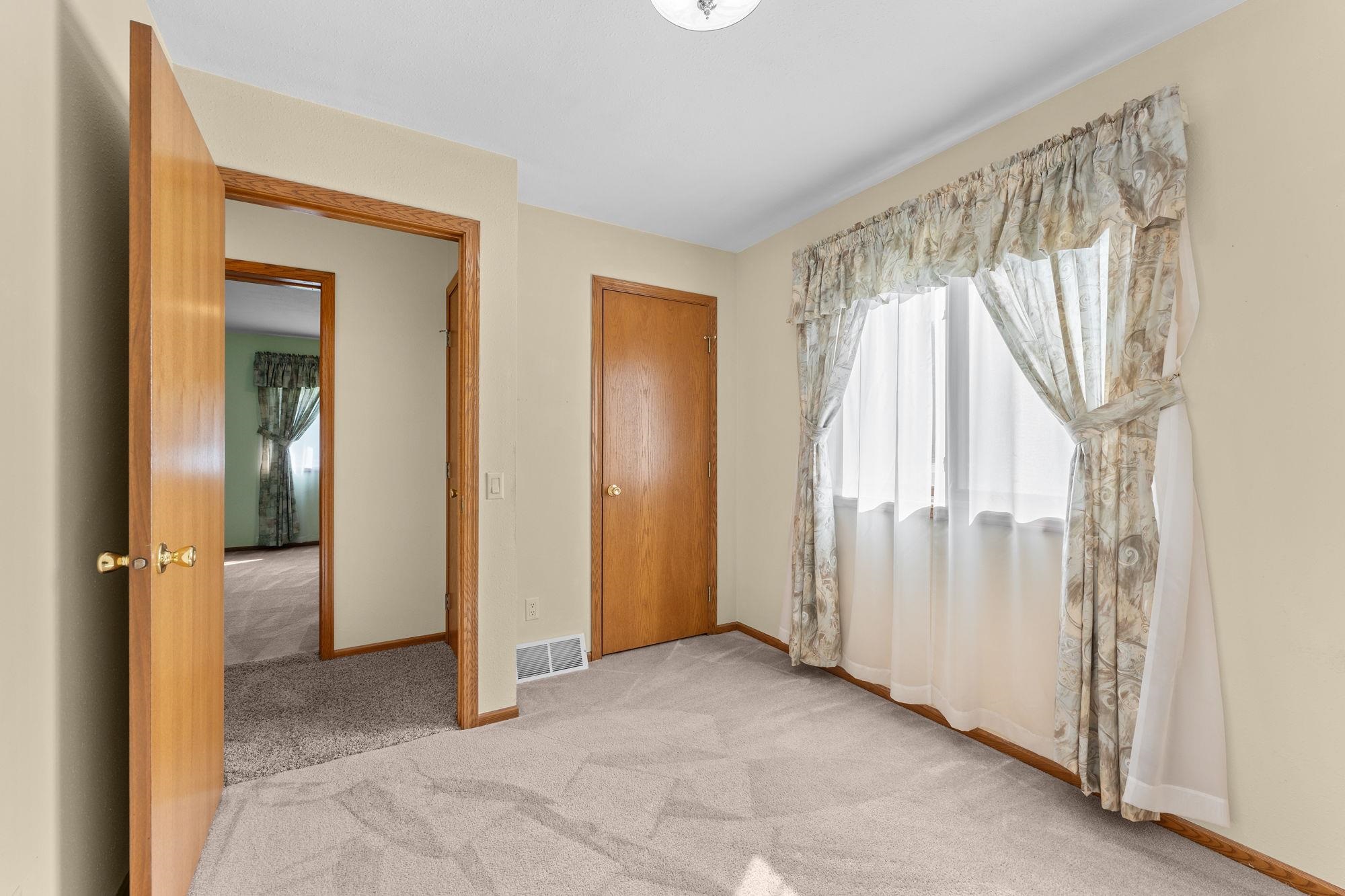 65 Wild Turkey Road, Unit 65 Baraboo, WI 53913 - Photo 25 of 41 Gallery Image 25