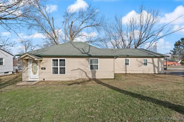 $175,000 | 406 Grandview Drive, Salem, IN 47167