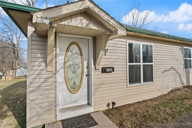 $175,000 | 406 Grandview Drive, Salem, IN 47167