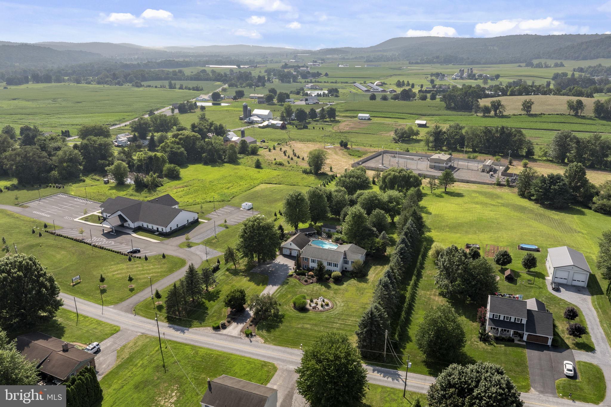 105 Whitehall Road Reinholds, PA 17569 - Photo 4 of 86