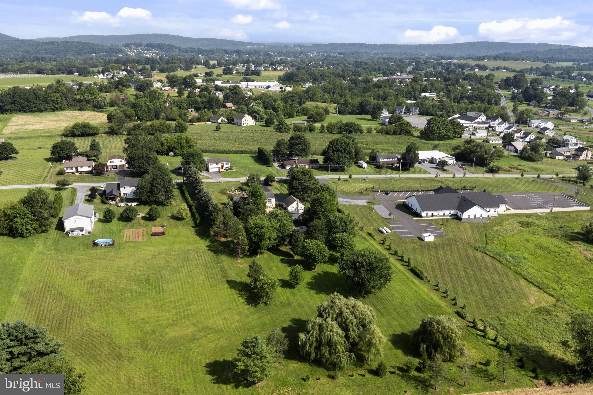 105 Whitehall Road Reinholds, PA 17569 - Photo 5 of 86