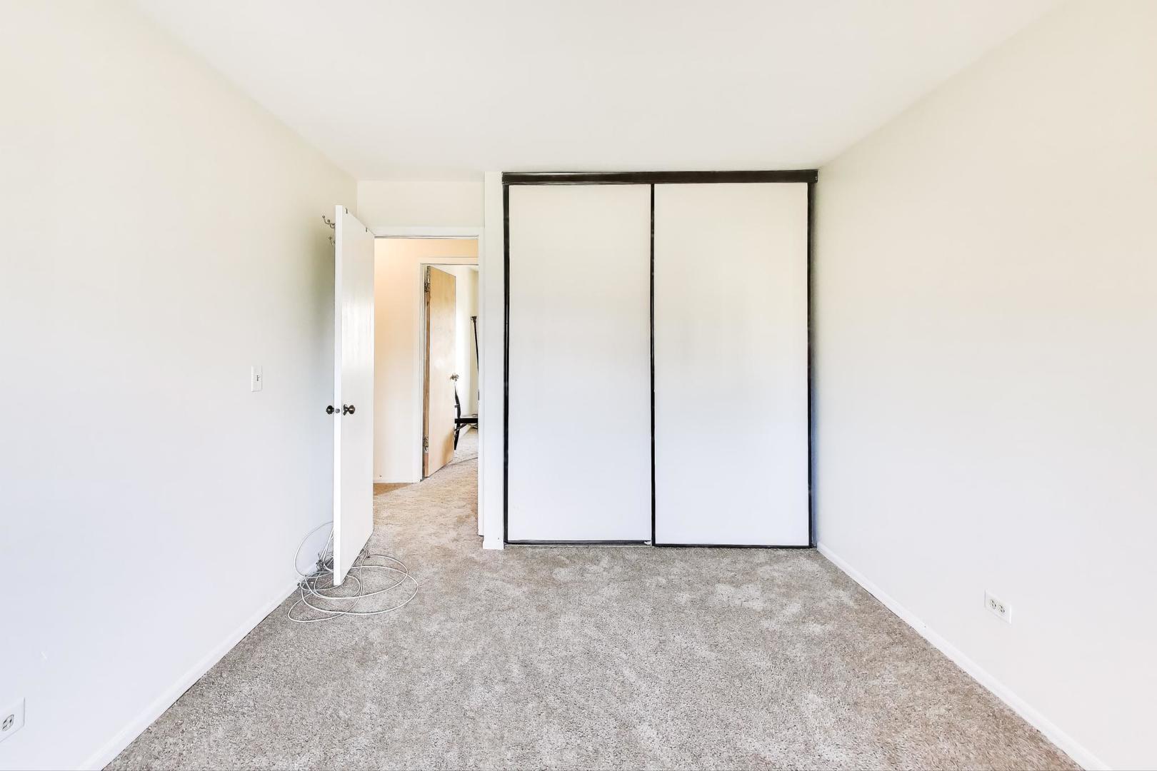 1018 Pheasant Run Lane Aurora, IL 60504 - Photo 15 of 25