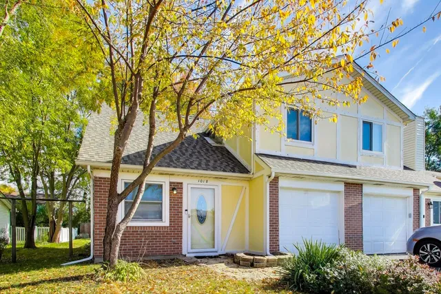 $2,750 | 1018 Pheasant Run Lane, Aurora, IL 60504