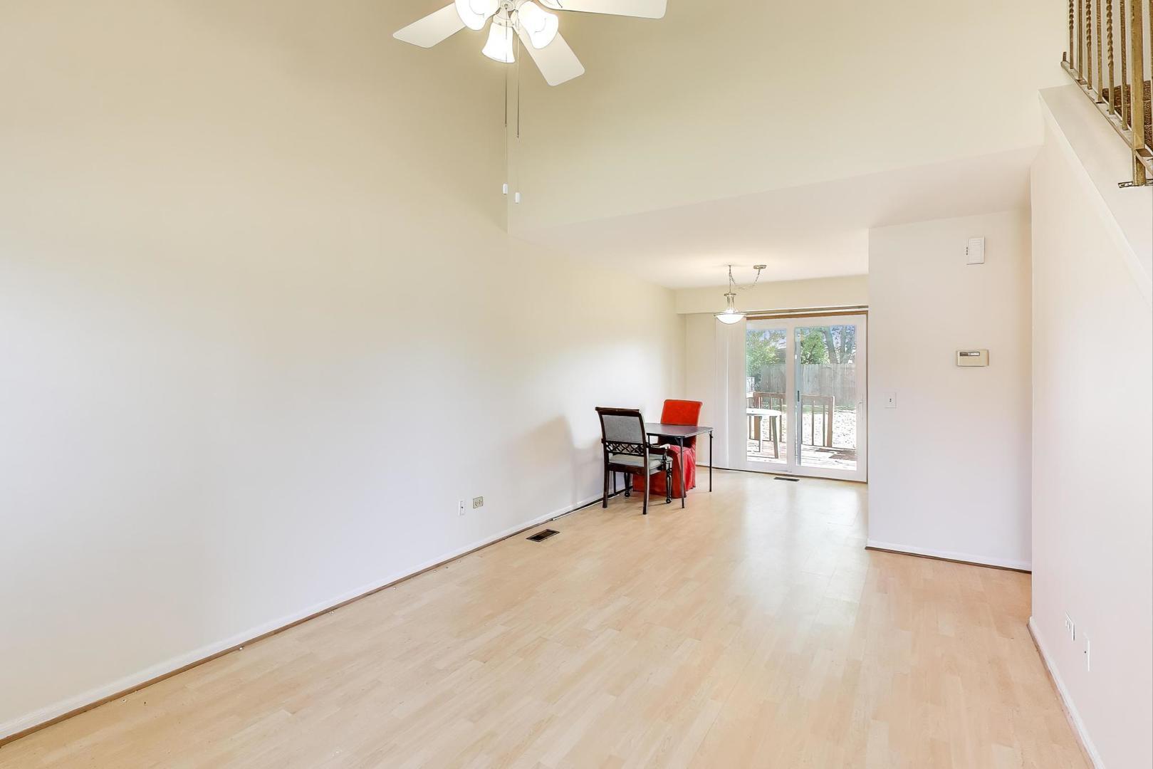 1018 Pheasant Run Lane Aurora, IL 60504 - Photo 3 of 25