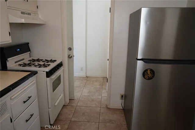 $2,000 | 2641 North White Avenue, La Verne, CA 91750