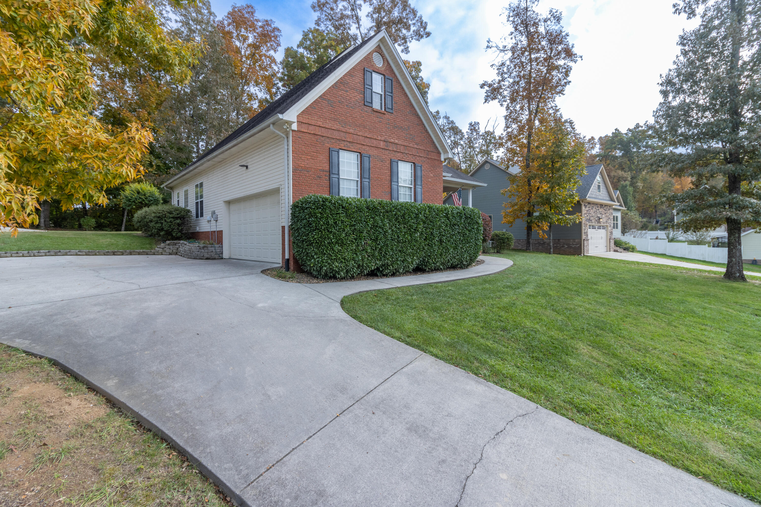 210 Old Pond Road Southeast Cleveland, TN 37323 - Photo 5 of 80 210 Old Pond Rd.-1