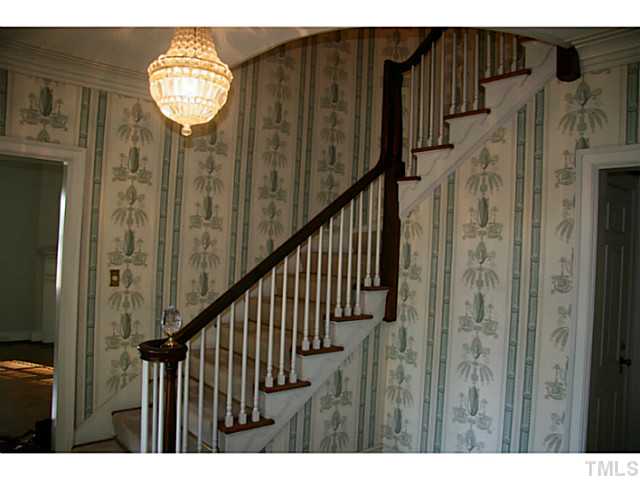 1001 Vance Street Raleigh, NC 27608 - Photo 10 of 15 a view of entryway