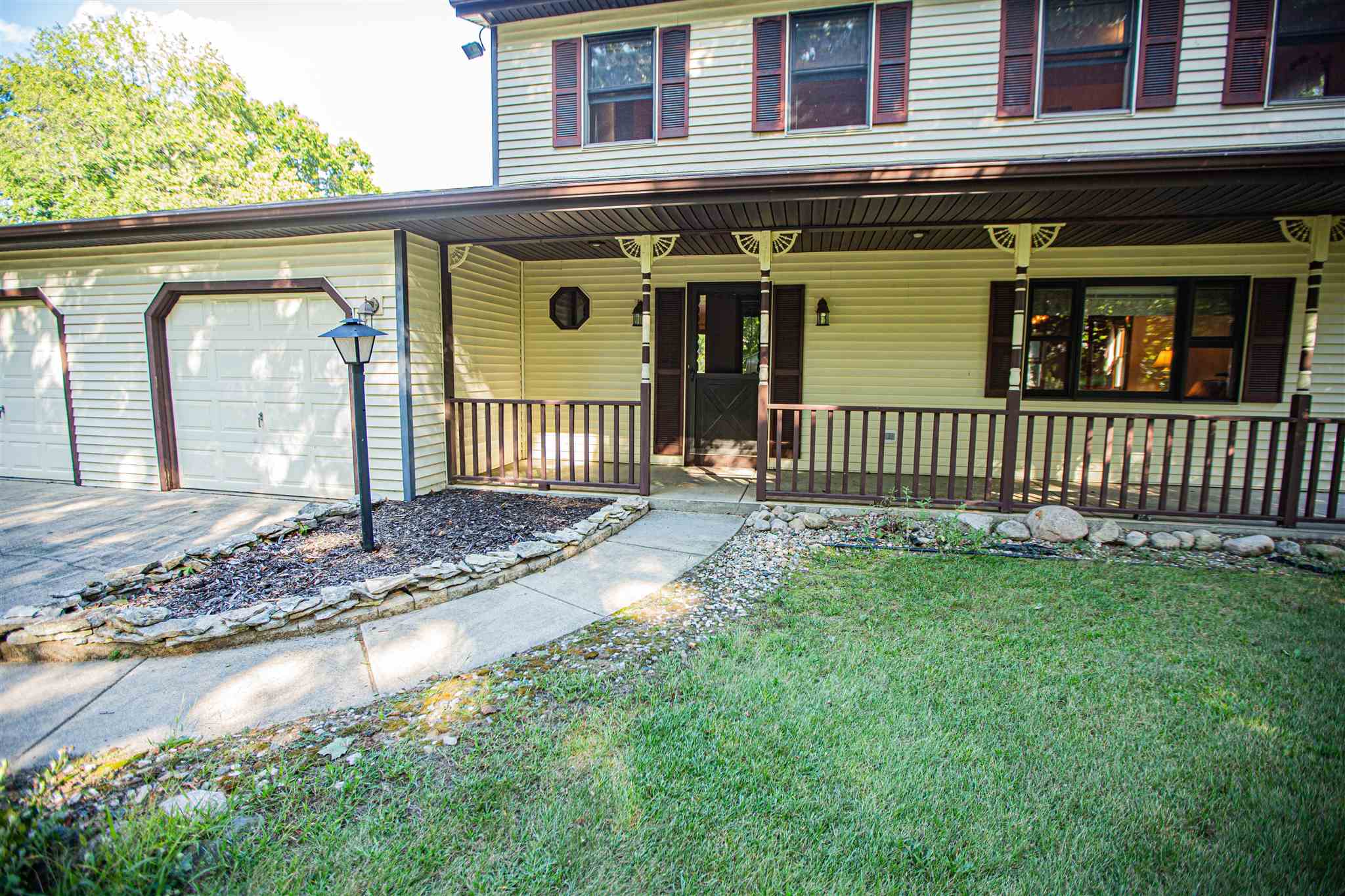 51950 Elm Road Granger, IN 46530 - Photo 3 of 32
