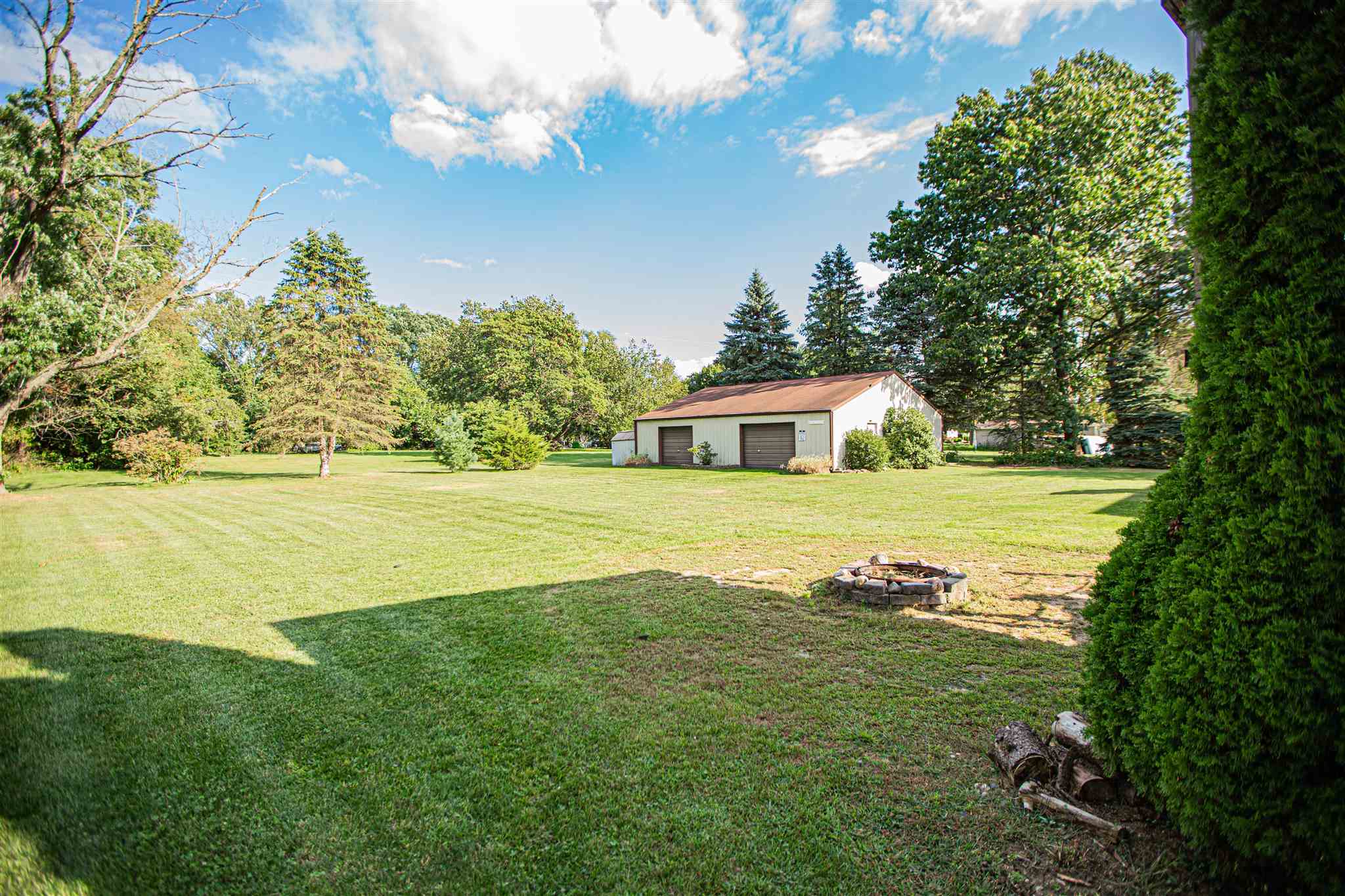 51950 Elm Road Granger, IN 46530 - Photo 7 of 32