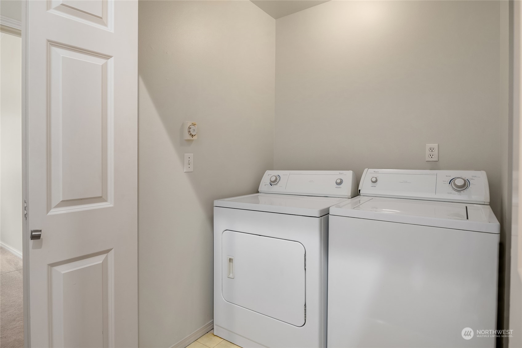21616 9th Avenue Southeast, Unit C106 Bothell, WA 98021 - Photo 28 of 34