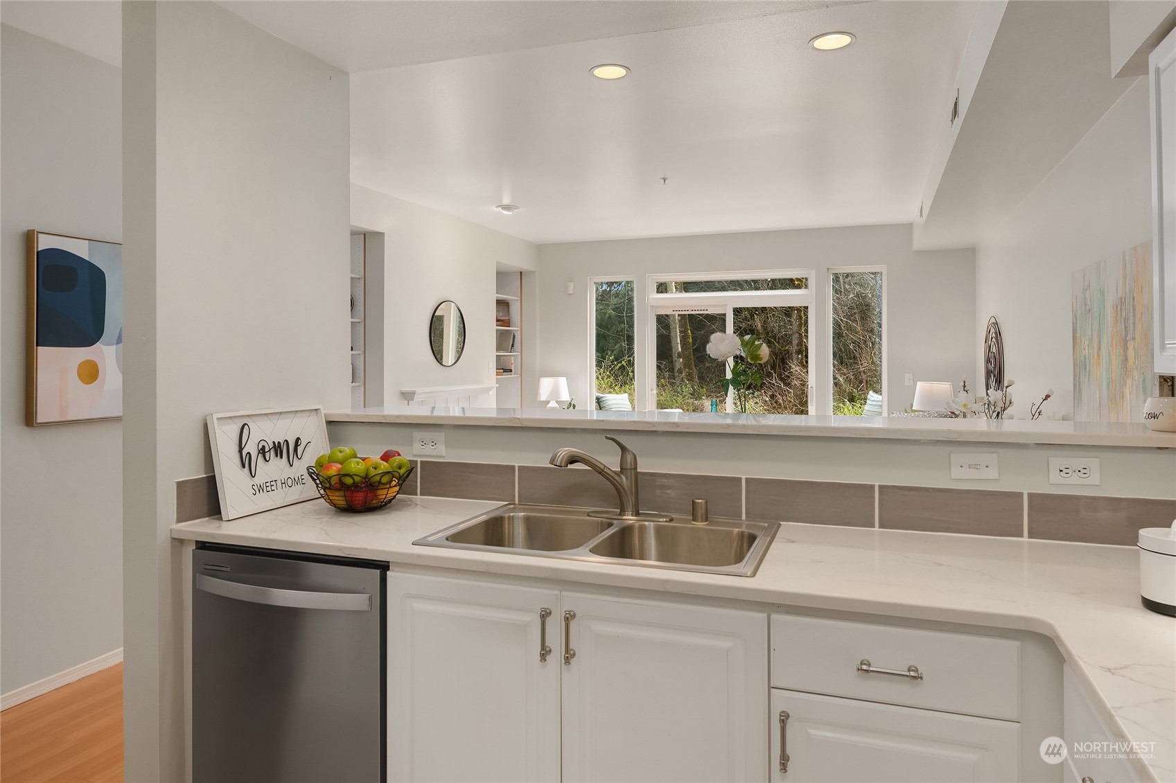 21616 9th Avenue Southeast, Unit C106 Bothell, WA 98021 - Photo 5 of 34