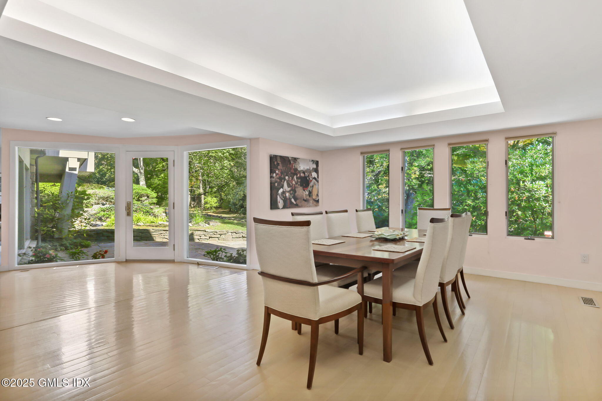 43 Sterling Road South Greenwich, CT 06831 - Photo 9 of 34 Dining Room