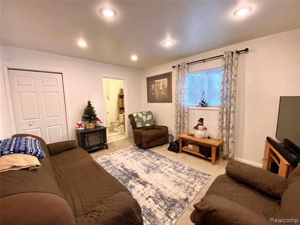 3615 Myrtle Road Fort Gratiot, MI 48059 - Photo 44 of 51