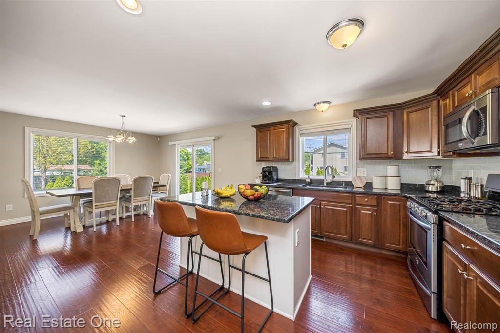 3219 Harrison Avenue Rochester Hills, MI 48307 - Photo 12 of 42