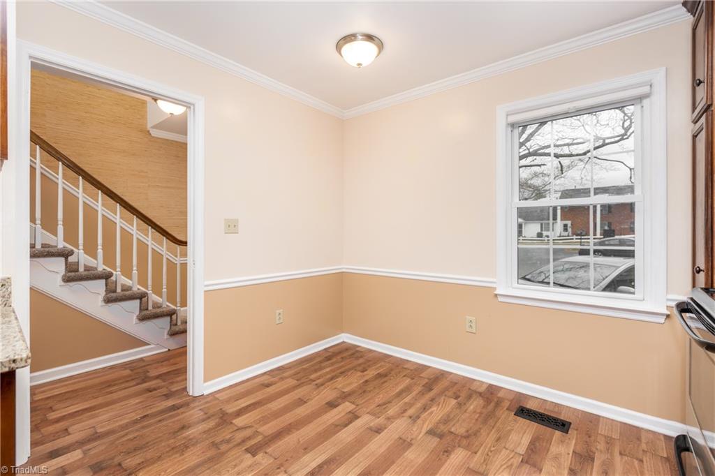 3419 Polo Road, Unit 5 Winston-Salem, NC 27106 - Photo 5 of 32 Gallery Image 5