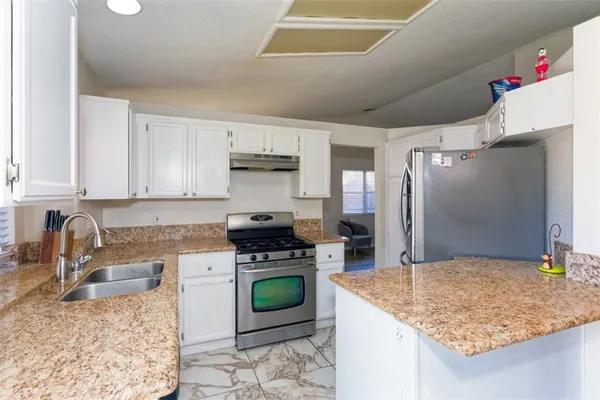 $469,900 | 11771 Dana Drive, Adelanto, CA 92301
