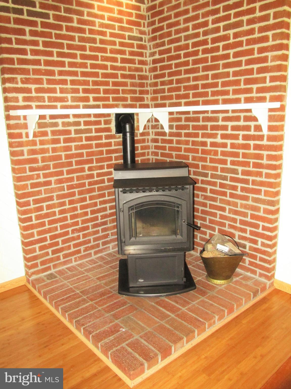 7952 Gilmore Avenue Rosedale, MD 21237 - Photo 5 of 24 Dining Room