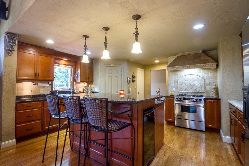 19 Dean Road Wayland, MA 01778 - Photo 13 of 33 Gallery Image 13