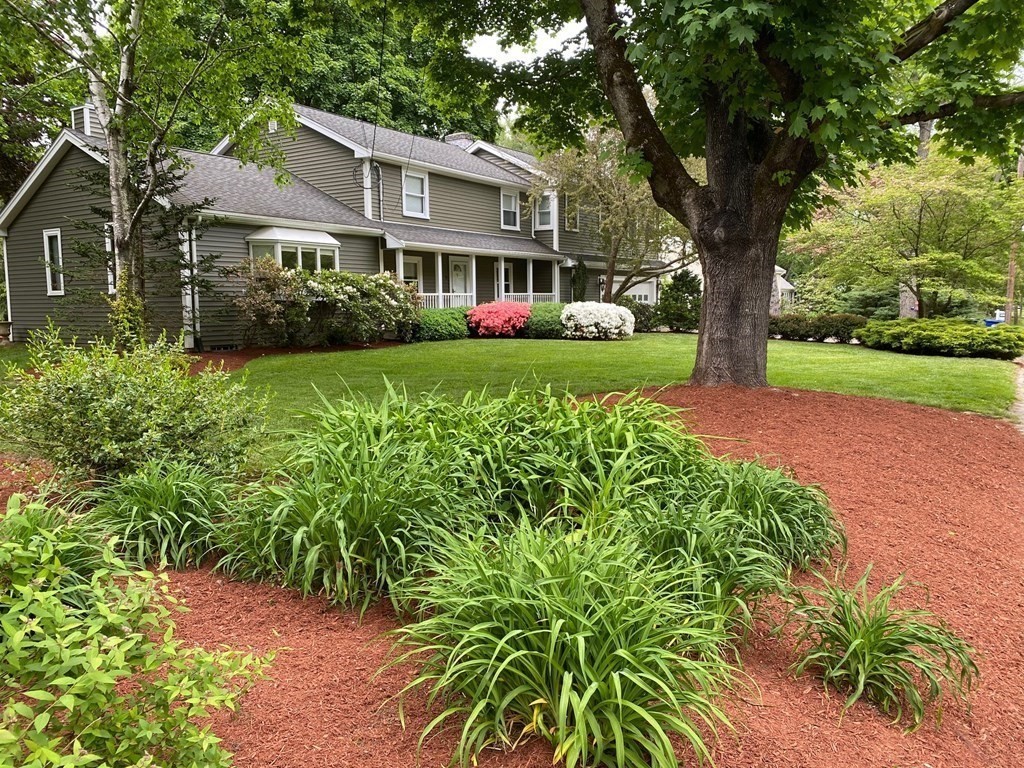 19 Dean Road Wayland, MA 01778 - Photo 2 of 33 Gallery Image 2