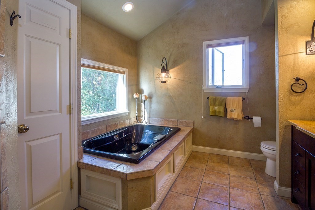 19 Dean Road Wayland, MA 01778 - Photo 25 of 33 Gallery Image 25