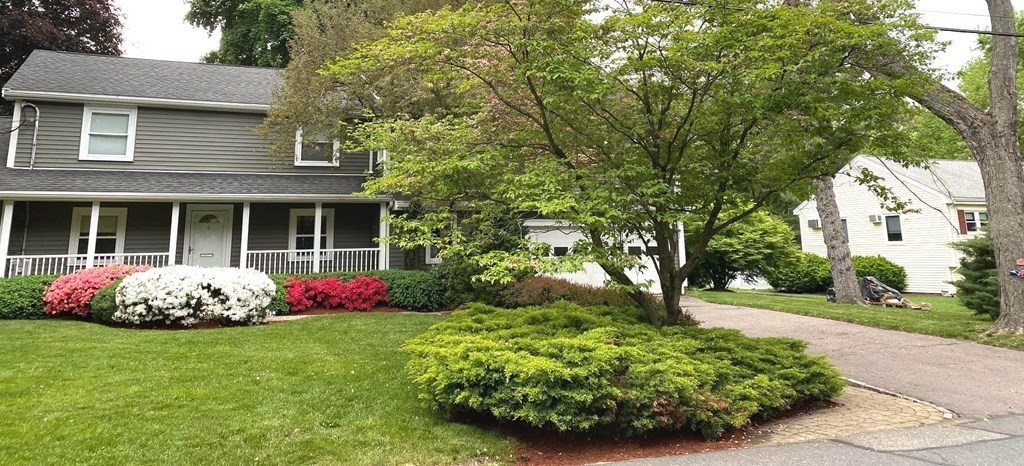 19 Dean Road Wayland, MA 01778 - Photo 4 of 33 Gallery Image 4