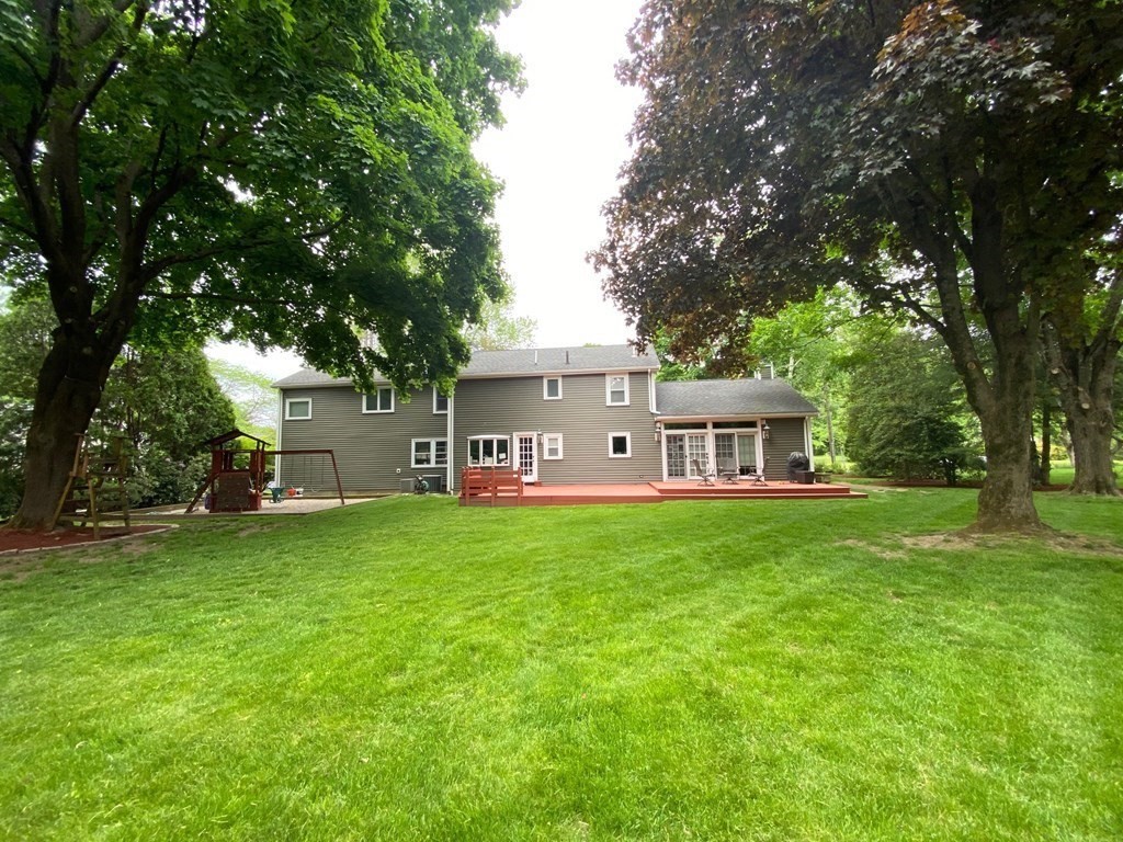 19 Dean Road Wayland, MA 01778 - Photo 5 of 33 Gallery Image 5