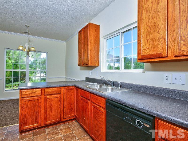 4450 Snowcrest Lane Raleigh, NC 27616 - Photo 6 of 17 Gallery Image 6
