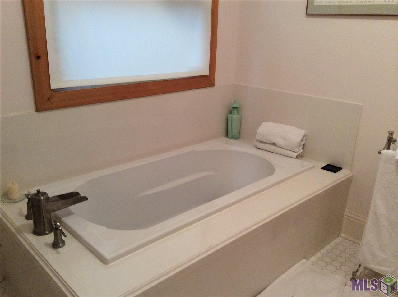 622-624 Spanish Town Road Baton Rouge, LA 70802 - Photo 24 of 24 624-bath 2.2
