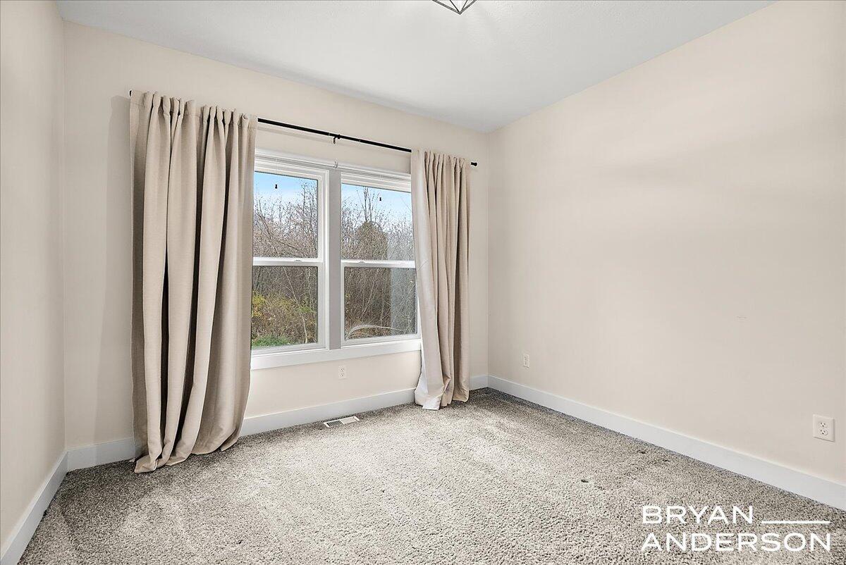 2555 West River Road Muskegon, MI 49445 - Photo 27 of 45 91-2555 W River Rd, Muskegon, MI wm -45