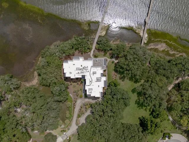 $3,100,000 | 108 Fairbanks Oak Alley, Unit 403, Daniel Island, SC 29492