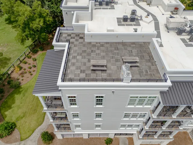 $3,100,000 | 108 Fairbanks Oak Alley, Unit 403, Daniel Island, SC 29492