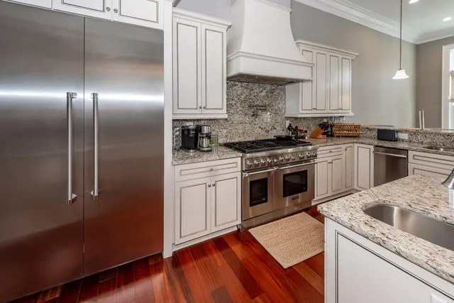 $3,100,000 | 108 Fairbanks Oak Alley, Unit 403, Daniel Island, SC 29492